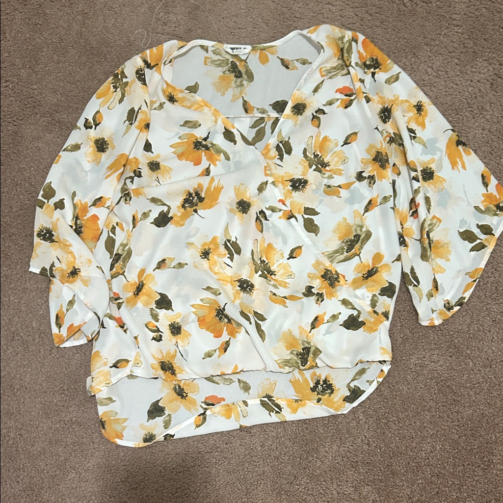 Chic Floral Blouse - Yellow And Green